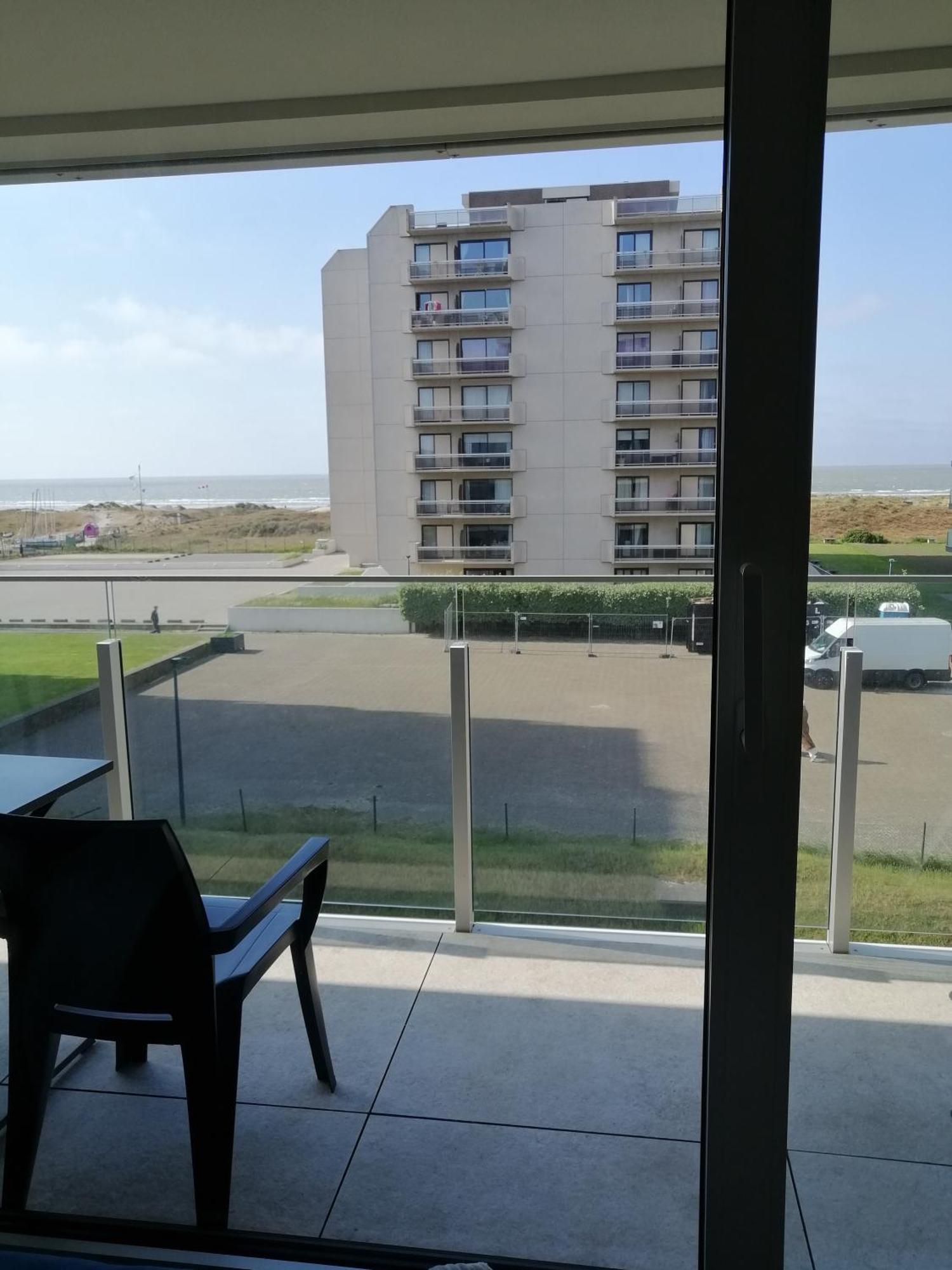 Zee En Strand De Panne Exterior photo